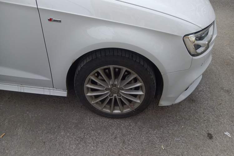 Used Audi A3 2017 Sportback 35 TFSI Fashion Model
