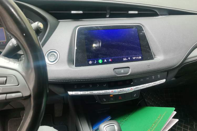 Used Cadillac XT4 2018 28T Two-Wheel Drive Leading Version
