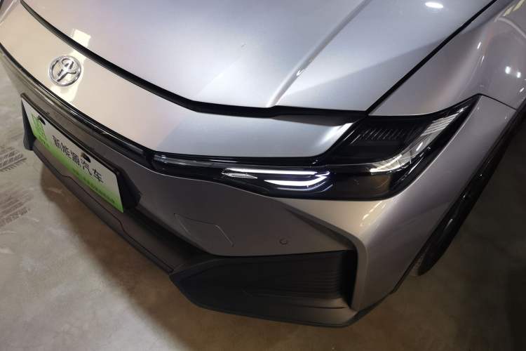 Used Toyota bZ3 2024 517 km Elite PRO