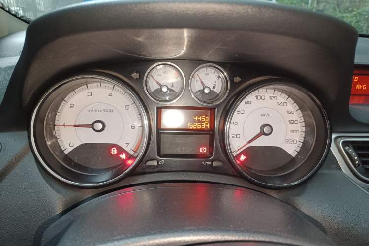 Used Peugeot 308 2012 1.6L Manual YouShang Edition
