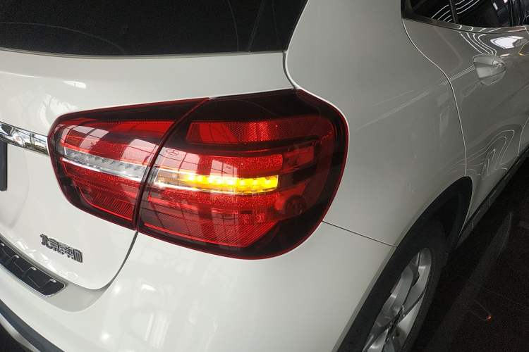 Used Mercedes-Benz GLA 2018 GLA 200 Sport Edition Right Rear Taillight