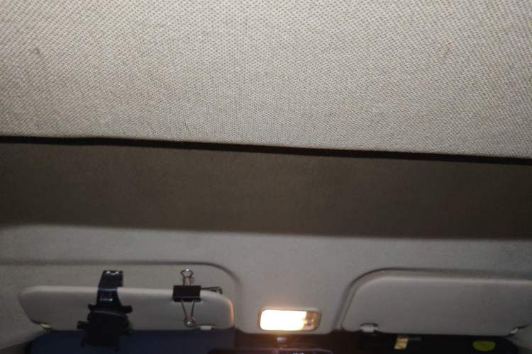 Used Wuling Rongguang V 2016 1.2L Standard Version
