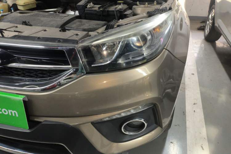 Used Chery Tiggo 3 2015 1.6L CVT ZhiShang Sport Edition