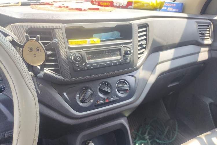 Used Wuling Hongguang V 2021 1.5L Enjoyment Edition LAR