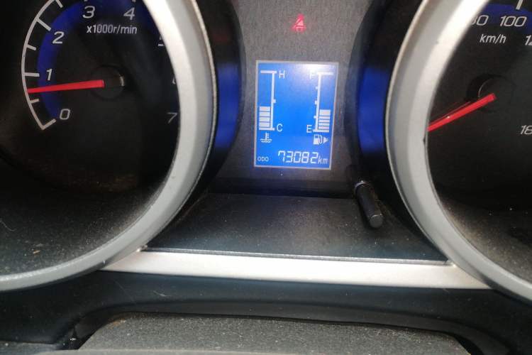 Used CHANGAN KAICHENG Ounuo S 2014 1.3L Happiness Model Odometer Close Up