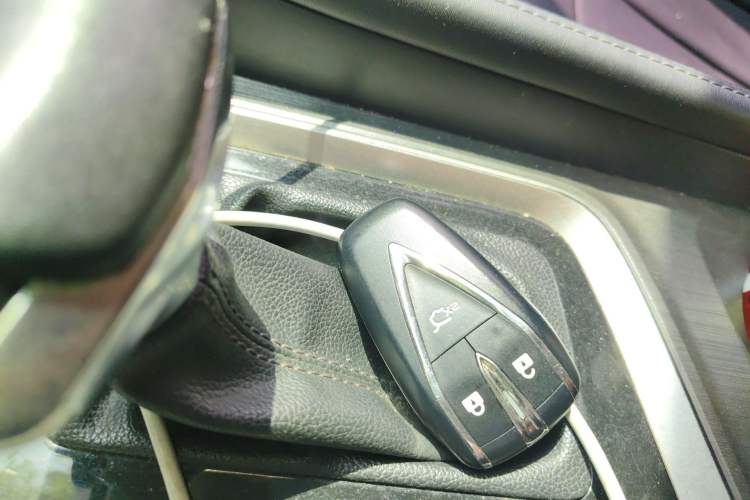 Used CHANGAN CS55PLUS 2020 1.5T Automatic Colorful Model