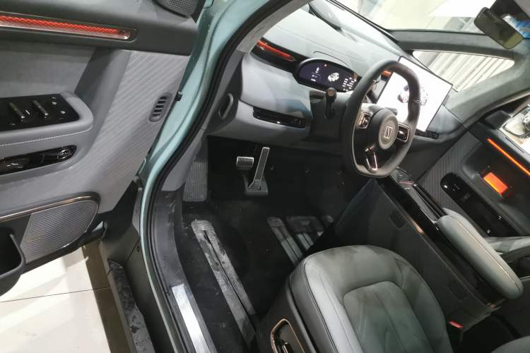 Used Zeekr MIX 2025 Intelligent Driving Version