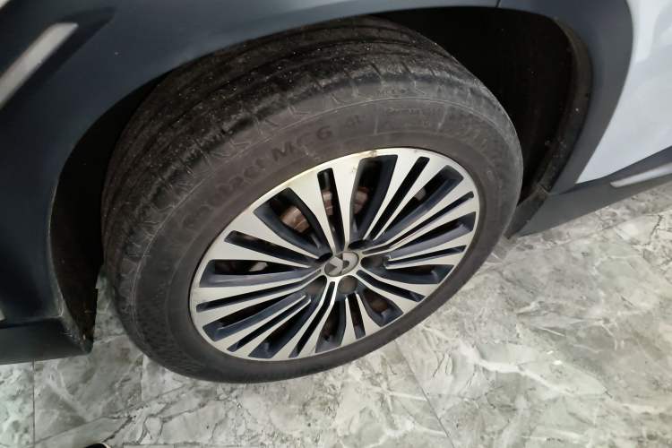 Used Nio EC6 2020 615 km Signature Edition Right Rear Wheel Hub