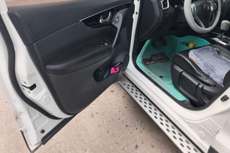 Used Nissan Qashqai 2016 2.0L CVT Flagship Edition
