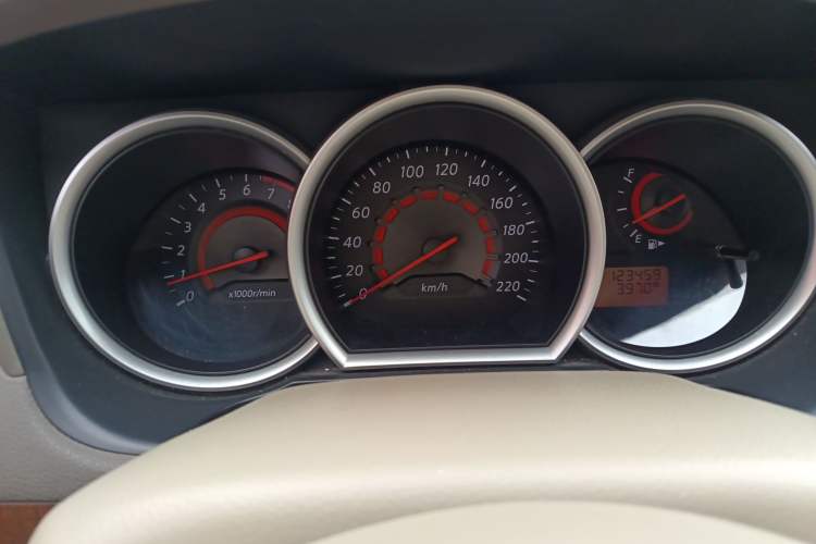 Used Nissan Sylphy 2009 1.6XL Automatic Luxury Sunroof Edition
