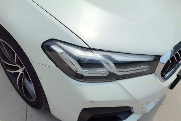 Used BMW 5 Series 2022 Restyled 525Li M Sport Package Right Front Headlight