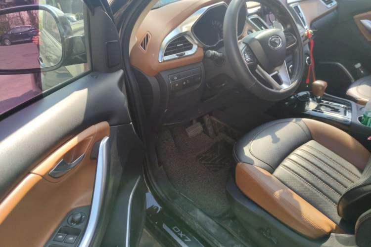 Used Soueast DX7 2017 1.5T Automatic Luxury Model
