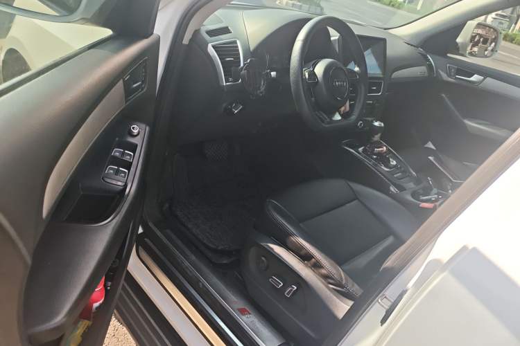 Used Audi Q5 2012 2.0TFSI Trendy Edition
