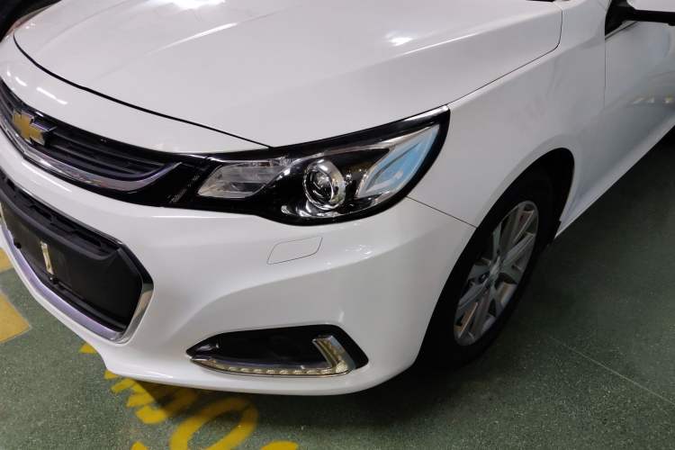 Used Chevrolet Malibu 2018 530T Automatic Luxury Edition Left Front Headlight