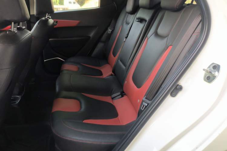 Used JAC Group Refine S2 2017 1.5L Manual Luxury Smart Model