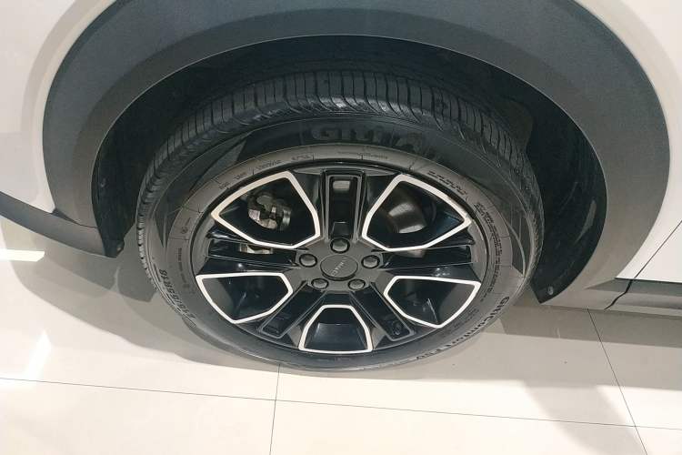 Used Lynk & Co 06 2023 Remix 1.5T Plus Model Left Front Wheel Hub