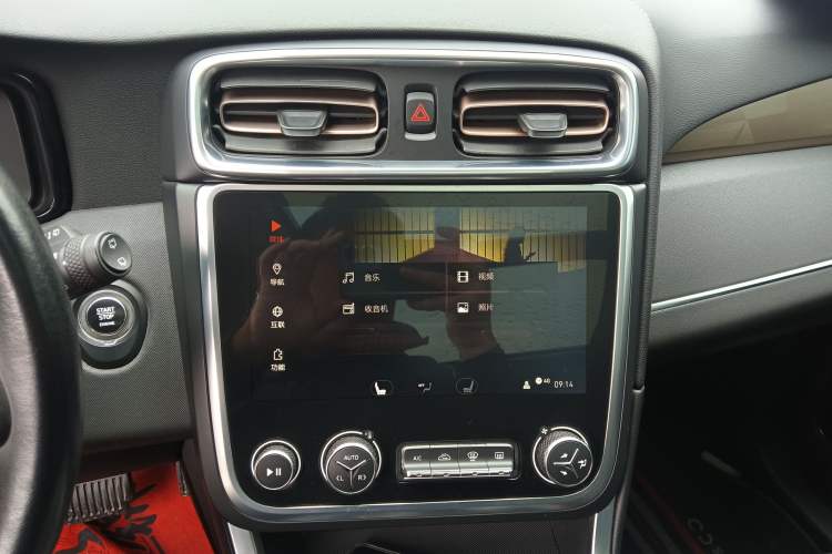 Used Lynk & Co 01 2017 2.0T Two-Wheel-Drive Version