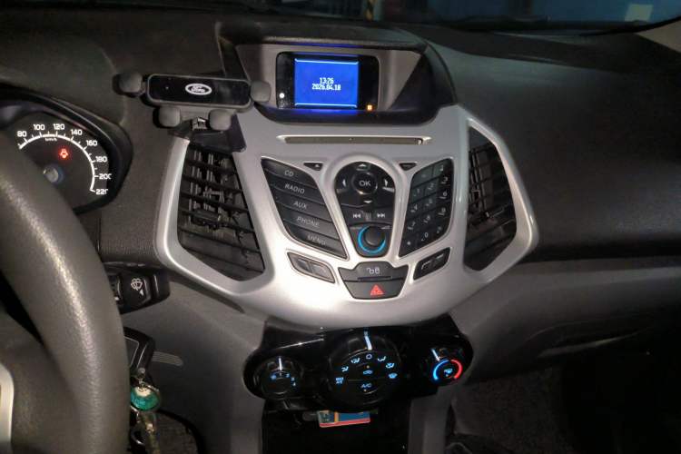 Used Ford EcoSport 2013 1.5L Automatic Fashion Model
