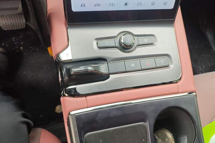 Used Nio EC6 2022 75 kWh Sport Edition
