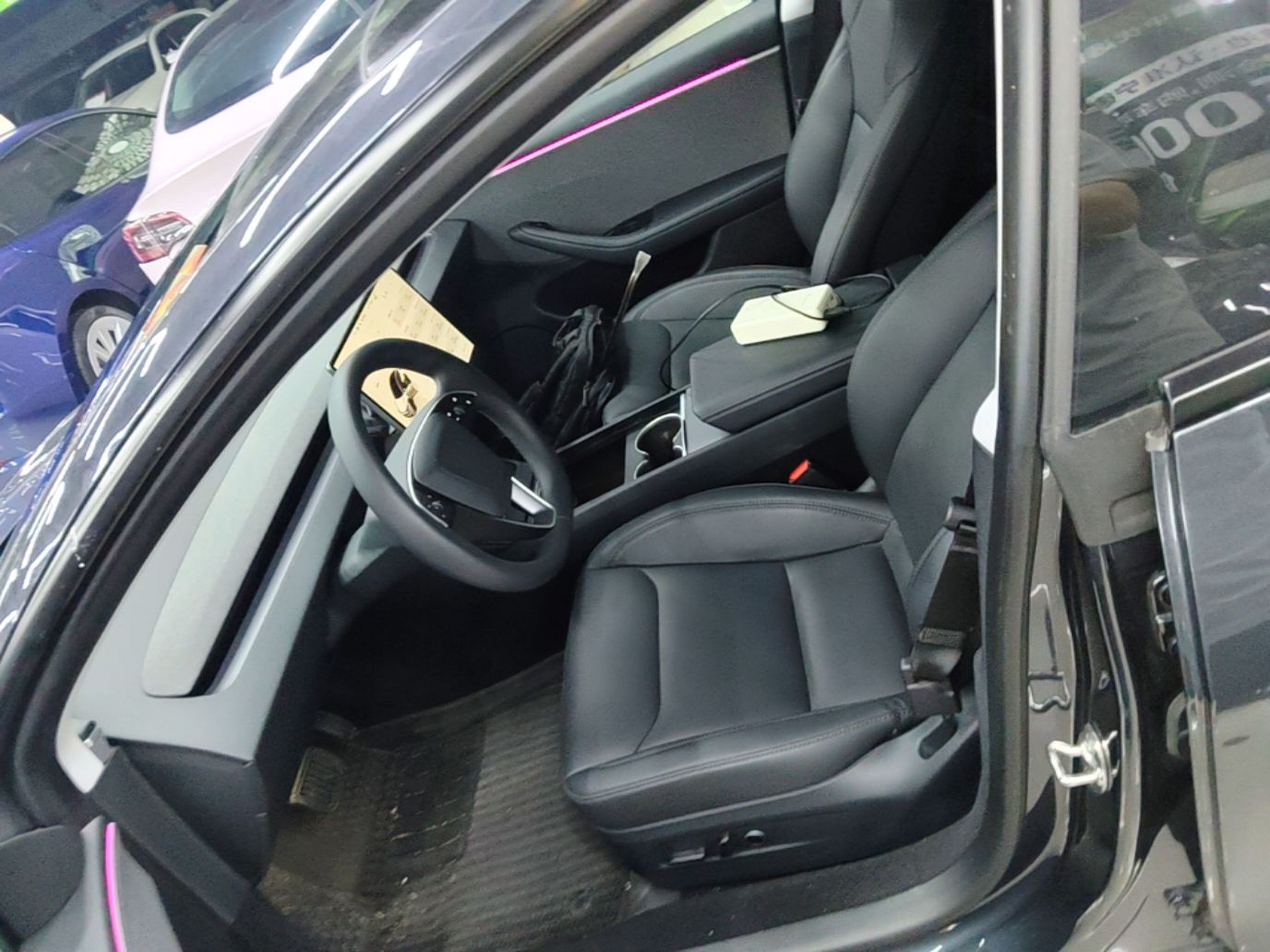 Interior delantero