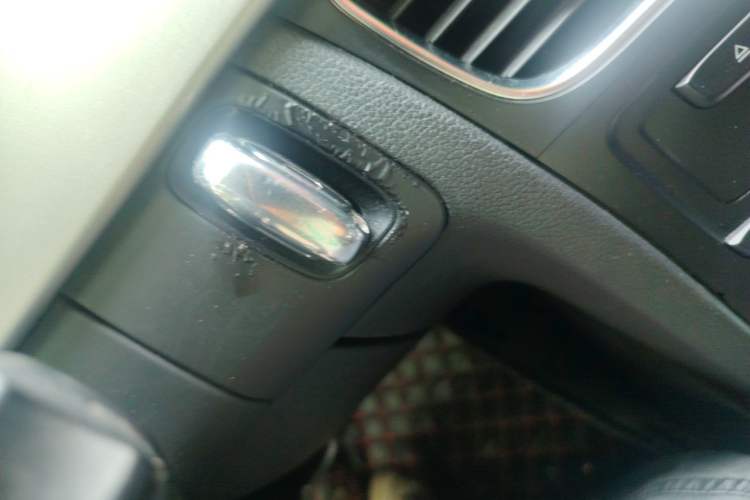 Used Audi A4L 2011 2.0 TFSI Technology Edition