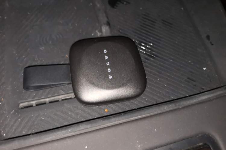 Used Volvo XC70 Plug-in Hybrid 2026 Model Four-Wheel Drive Long-Range Plus Vehicle Key