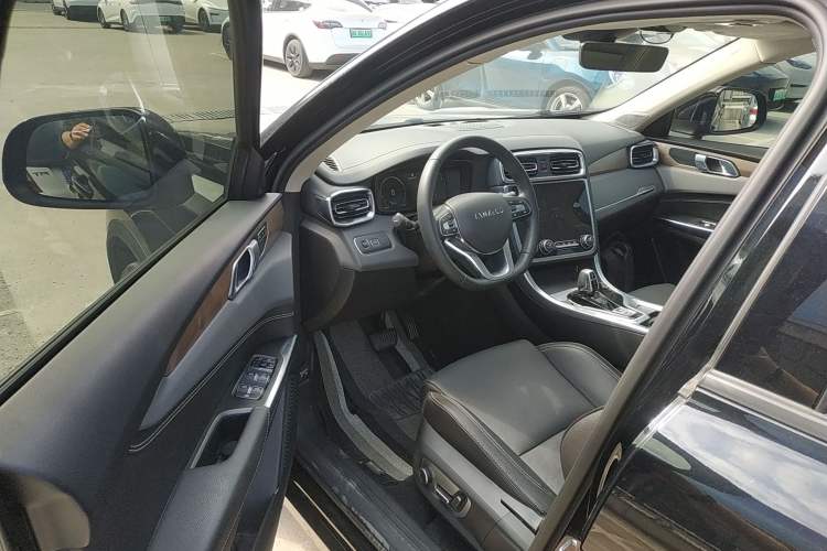 Used Lynk & Co 01 2019 2.0T Two-Wheel-Drive Pro Version China VI Standard