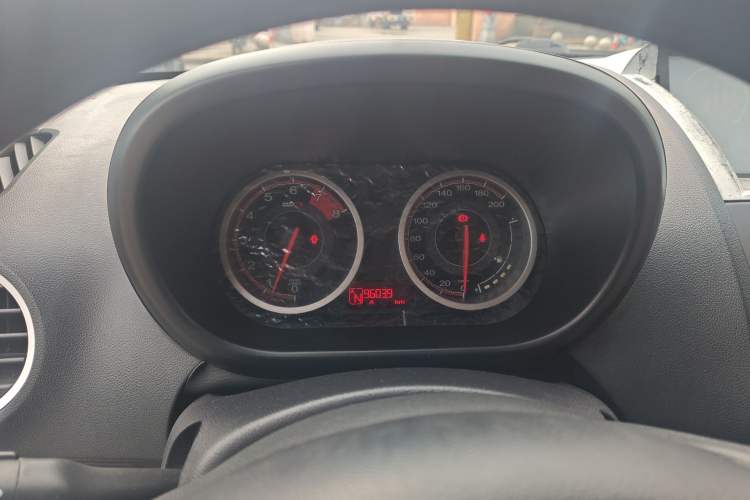 Used MG 3SW 2015 1.5L AMT Elite Model
