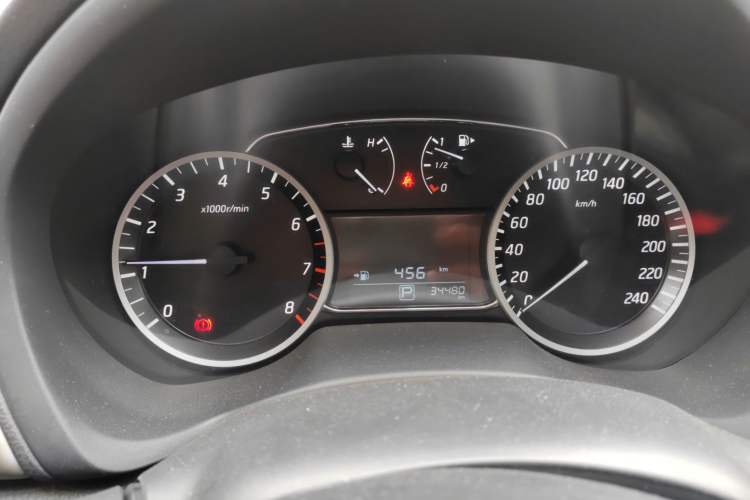 Used Nissan Sylphy 2021 Classic 1.6XE CVT Comfort Edition Instrument Cluster