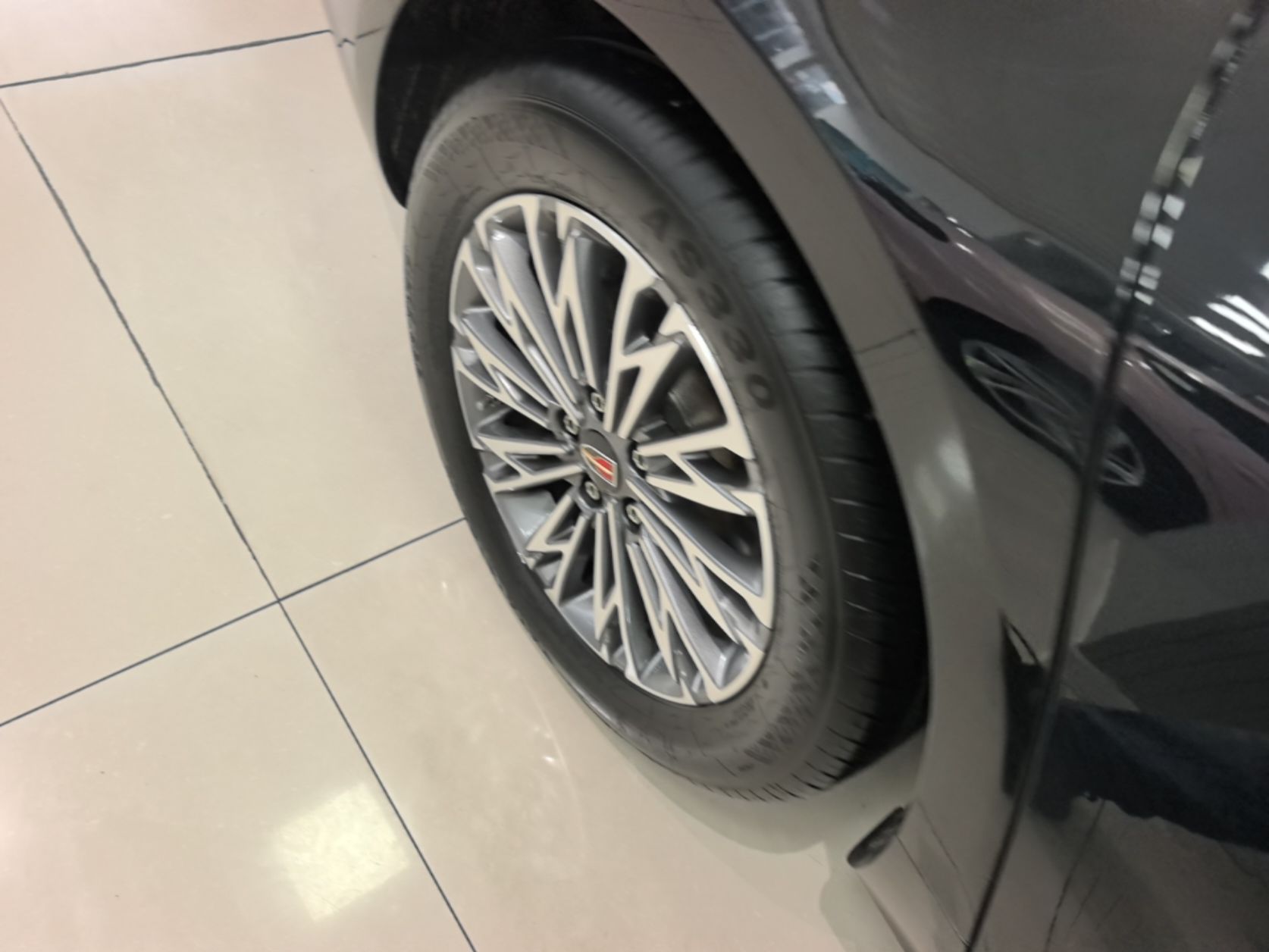 Hongqi H5 2024 1.5T DCT Smart Connect Flagship Edition - Chinese Trim Yun — снимка 11