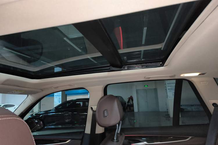 Used BMW X5 2018 xDrive28i