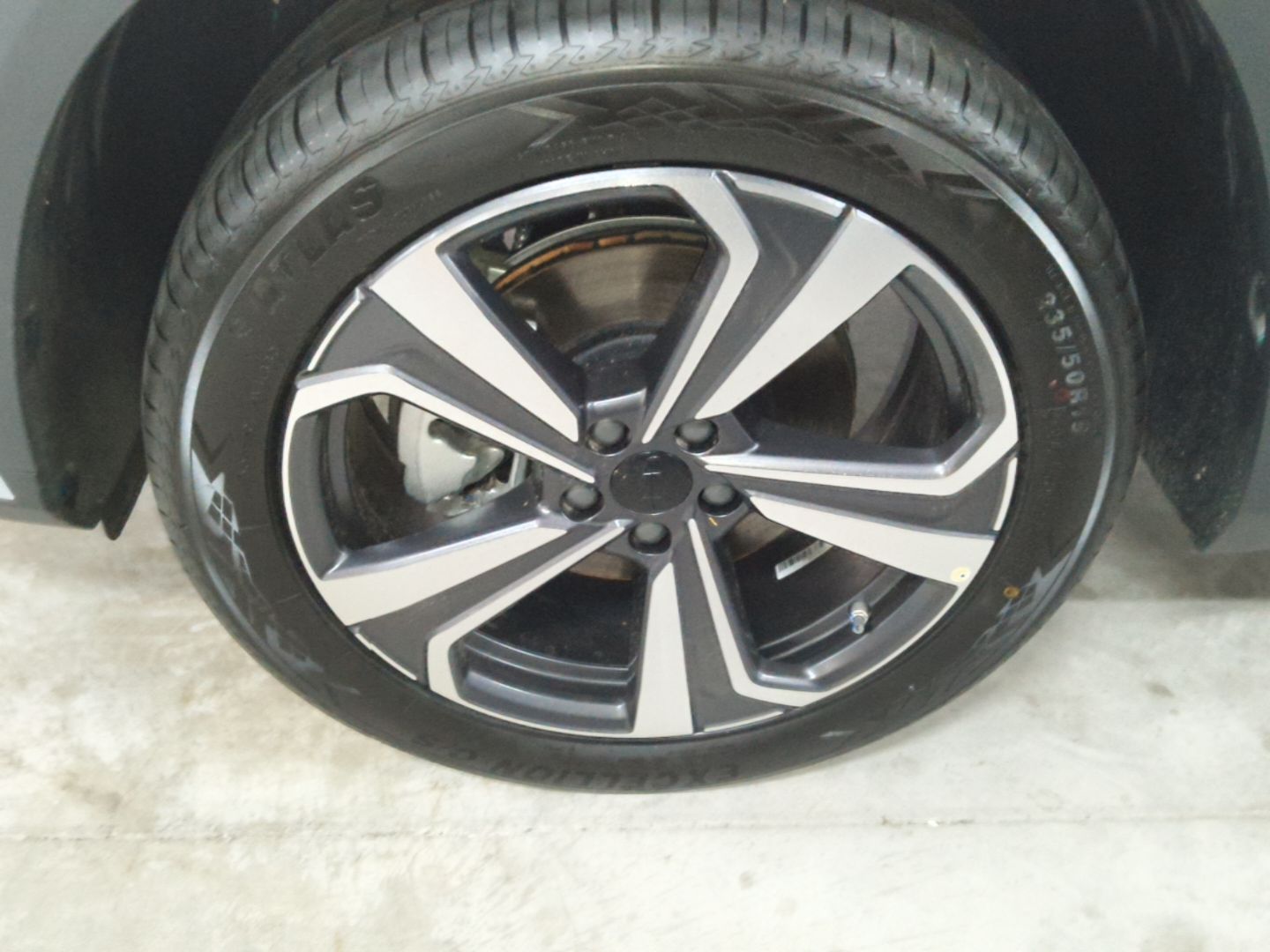 Geely Auto FX11 2025 4th Generation 1.5TD DCT - Shanhe — снимка 10