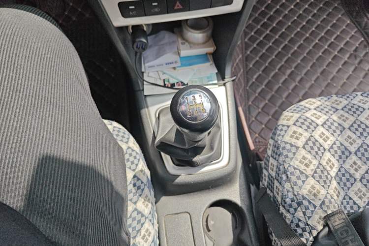 Used CHANGAN KAICHENG Ounuo S 2014 1.3L Happiness Model Gear Lever