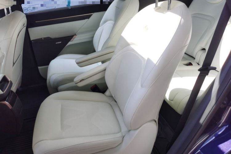 Used Dongfeng eπ eπ008 2024 636Max All-Electric Version 6 Seats