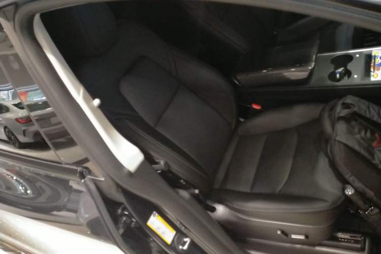 Used Tesla Model Y 2024 Rear-Wheel-Drive Version
