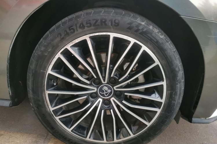 Used BYD Han 2020 DM Four-Wheel Drive Performance Edition Luxury Model

