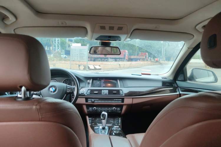 Used BMW 5 Series 2017 525Li Leading Model