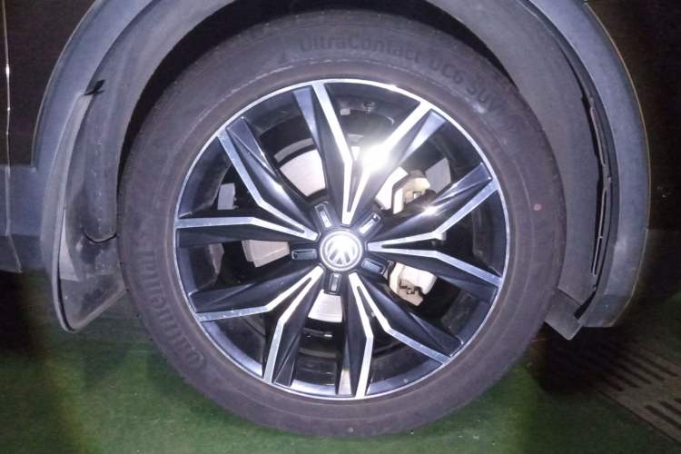 Used Volkswagen Tiguan L 2017 380TSI Automatic All-Wheel-Drive Flagship Edition