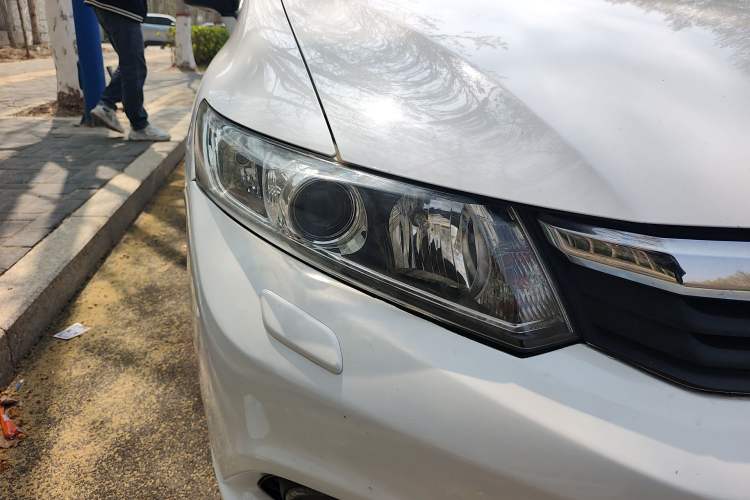 Used Honda Civic 2013 10th Anniversary 1.8L Automatic Luxury Edition Right Front Headlight