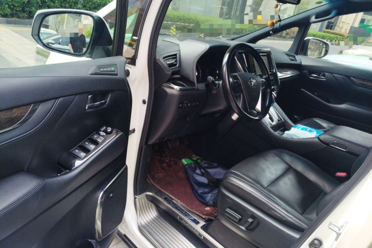 Used Toyota Alphard 2018 Revised Version 3.5L Premium Edition Driver Seat