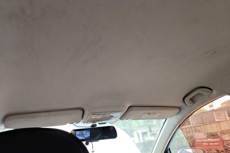 Used CHANGAN OSHAN A800 2017 1.6L Manual Comfort Model Headliner