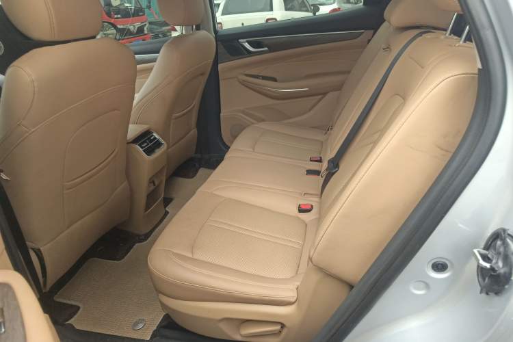 Used Landian E5 2023 1.5L DE-i 100KM Comfort Edition 7-Seater Left Rear Seat