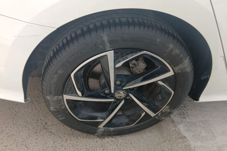 Used MG 5 2021 300TGI DCT Elegant Luxury Edition Right Rear Wheel Hub