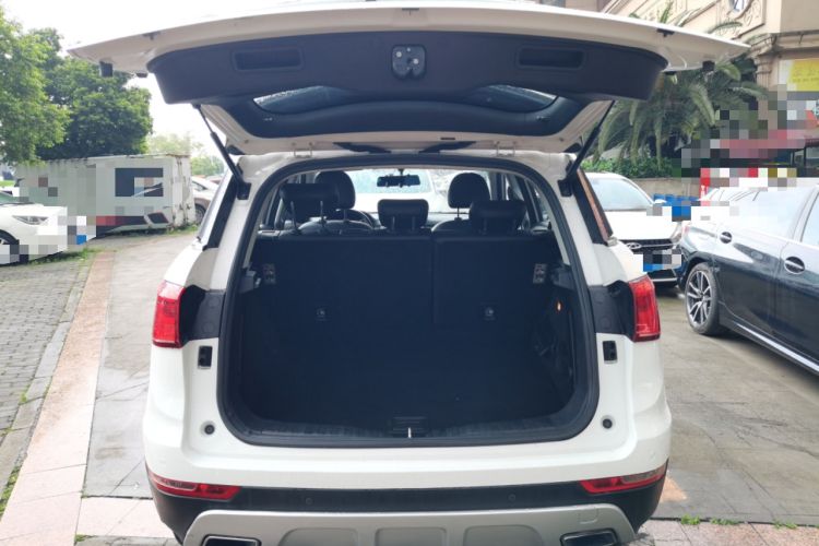 Used Haval H6 Coupe 2016 Blue Label 1.5T Automatic Two-Wheel Drive Urban Model Trunk