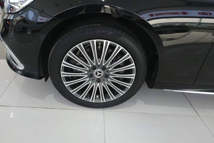 Used Mercedes-Benz E-Class 2023 Restyled E 300 L Sport Luxury Edition
