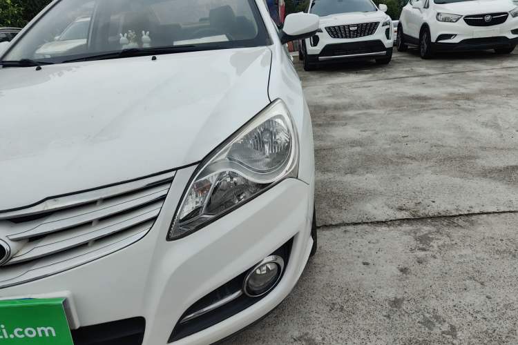 Used Hyundai Celesta 2015 1.6L Automatic Comfort Model