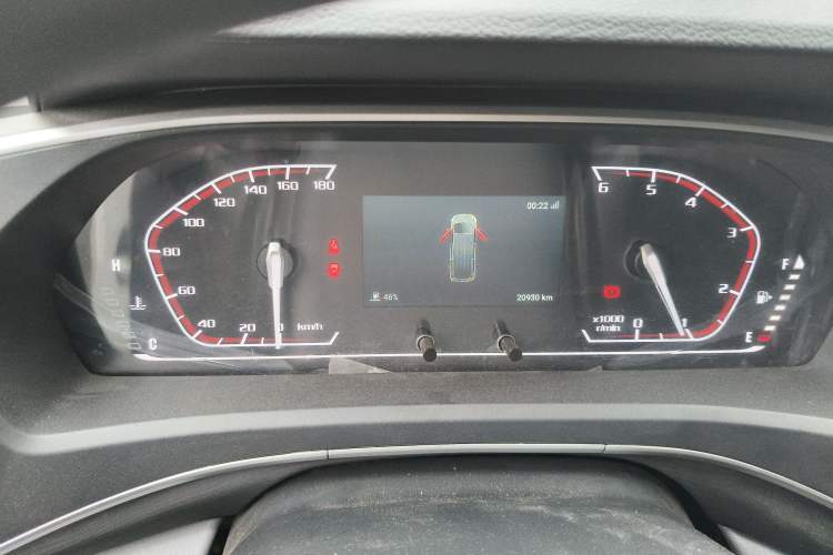 Used SAIC MAXUS Xintu V80 2025 PRO Aoyuntong 2.0T Manual Long Wheelbase Mid-Height 6/7/8/9-Seater Instrument Cluster