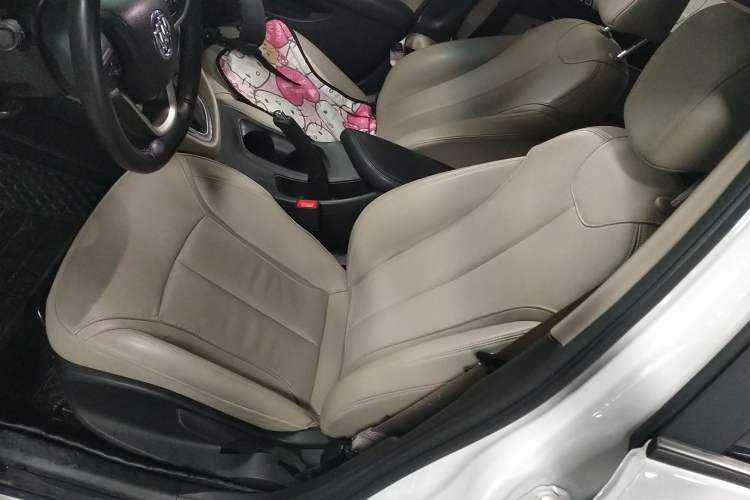 Used Buick GT 2019 15T Dual-Clutch Connected Elite Model China VI
