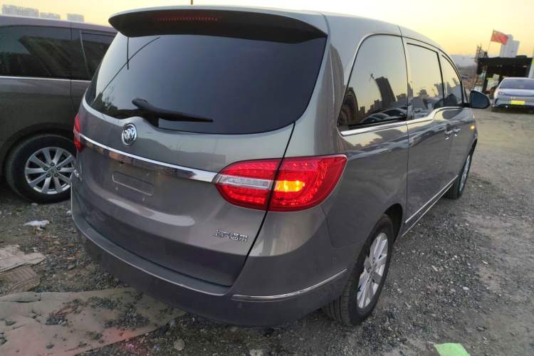 Used Buick GL8 2018 28T Luxury Model China VI Standard
