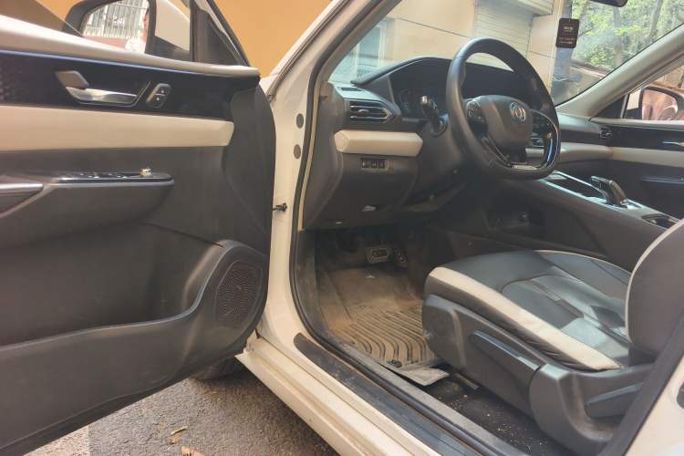 Used Dongfeng Aeolus E70 2021 500 PLUS Ultra-Comfort Edition
